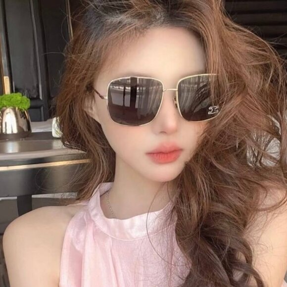 Celine CL40284U 30A Sunglasses Endura Gold Square Frame, Smoke Lenses - Picture 10 of 12